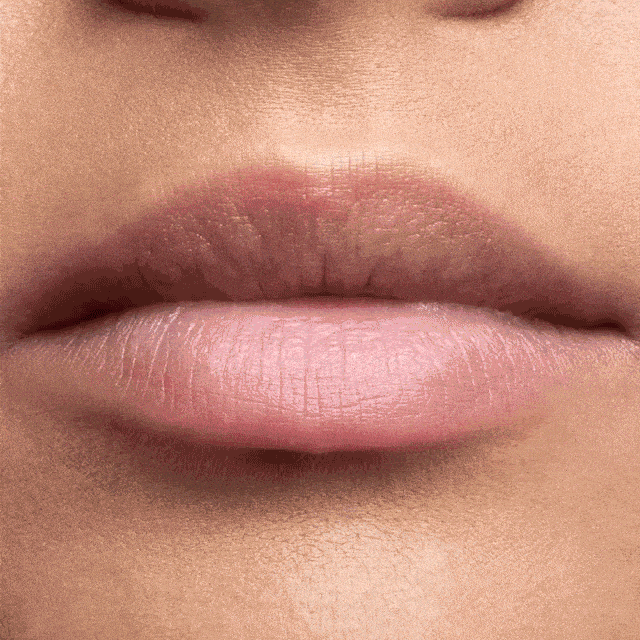 plump-it-lip-makeup-single-plump-it-volumising-lip-plumper-39380372291823.gif
