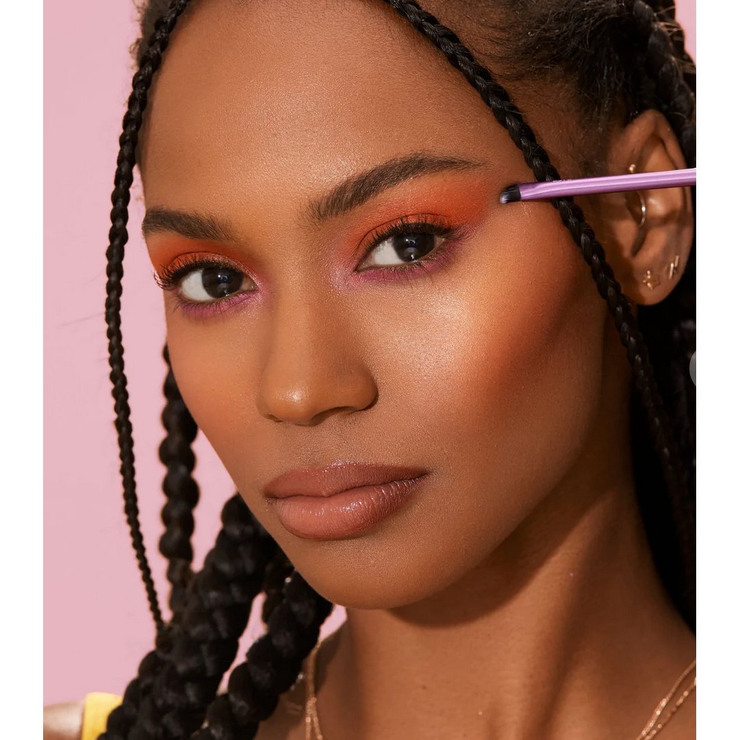 real-technique-brushes-default-title-real-techniques-artist-essentials-makeup-brush-set-39380373111023.jpg